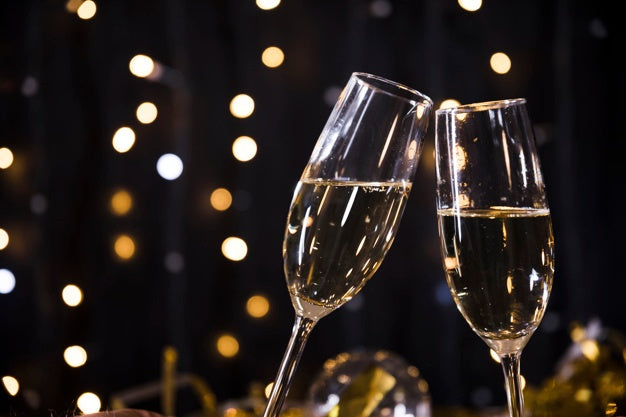 DRINK PROSECCO THIS NEW YEAR’S EVE