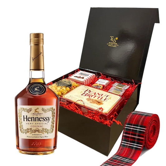 Hennessy VS Cognac 750ml Christmas Gift Box