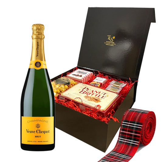 Veuve Cliquot Champagne 750ml Christmas Gift Box