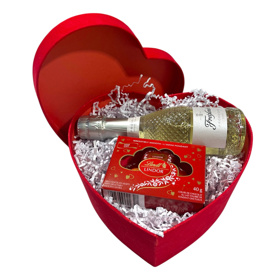 Valentine’s Bubbles & Bites 200ml Freixenent Gift Box