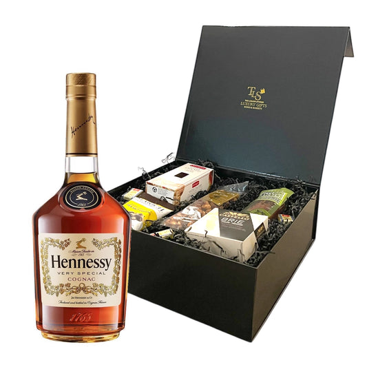 Hennessy VS Cognac 750ml Signature Gift Box