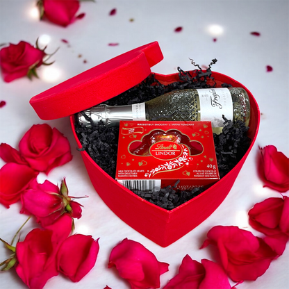 Valentine’s Bubbles & Bites 200ml Freixenent Gift Box